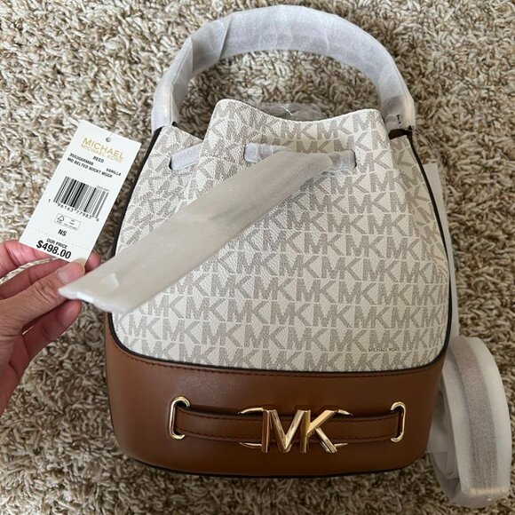Michael Kors | Bags | Michael Kors Reed Medium Belt Bucket  Michael Kors Reed Medium Belt Bucket Crossbody Handbag Vanilla